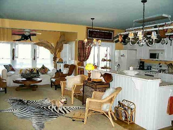 2nd image of 602 N Bay Club Dr #602