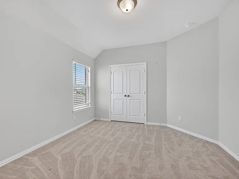 2017 Miramar Dr — Photo 8