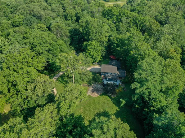 4025 School Rd, New Carlisle, OH 45344