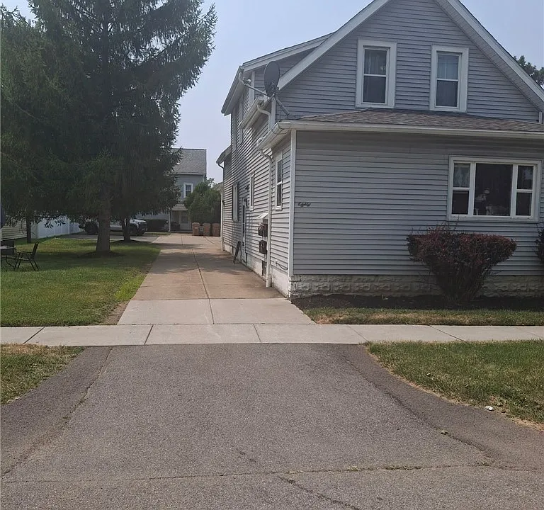 80 Meadow Pl