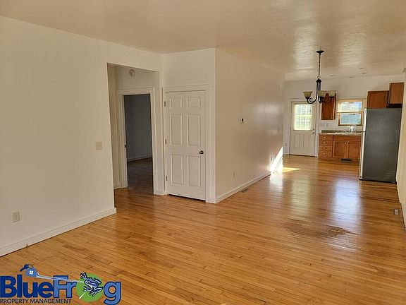 4th image of 708 Chicago St