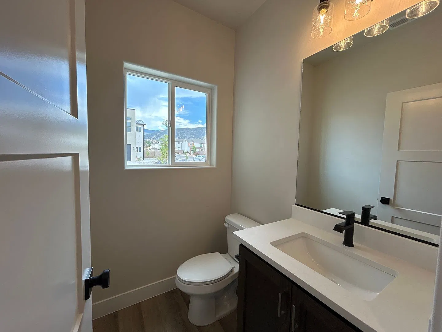 3-Bed 2.5 Bath Home!! — Photo 4