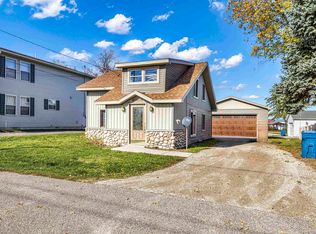 113 Wells, Houghton Lake Heights, MI