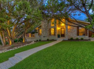 609 Rolling Green Dr, Lakeway, TX 78734