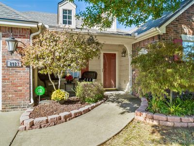 8923 E 62nd Cir, Tulsa, OK, 74133