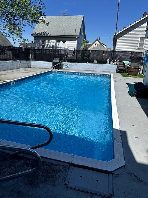 Sycamore St, Everett — Photo 3