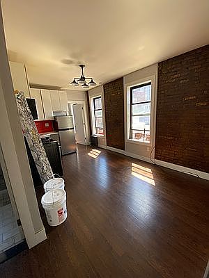 1st image of 612 W 182nd St #40