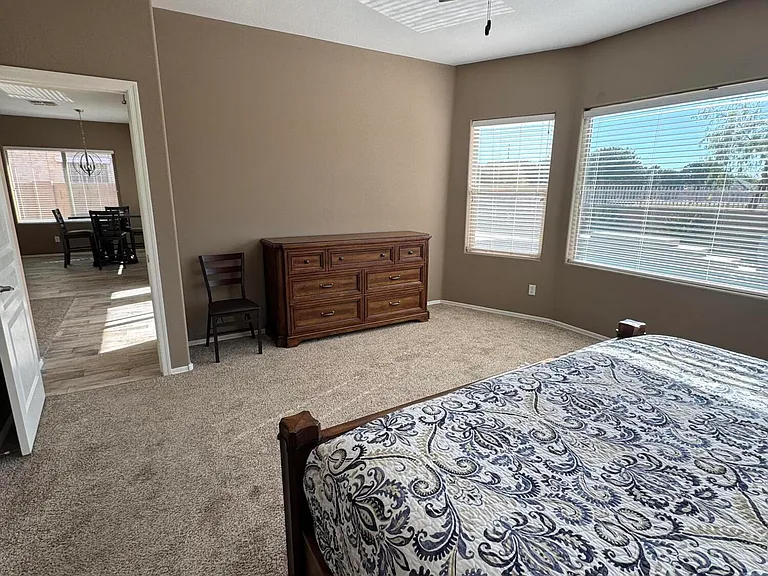 949 E Indian Wells Pl — Photo 14