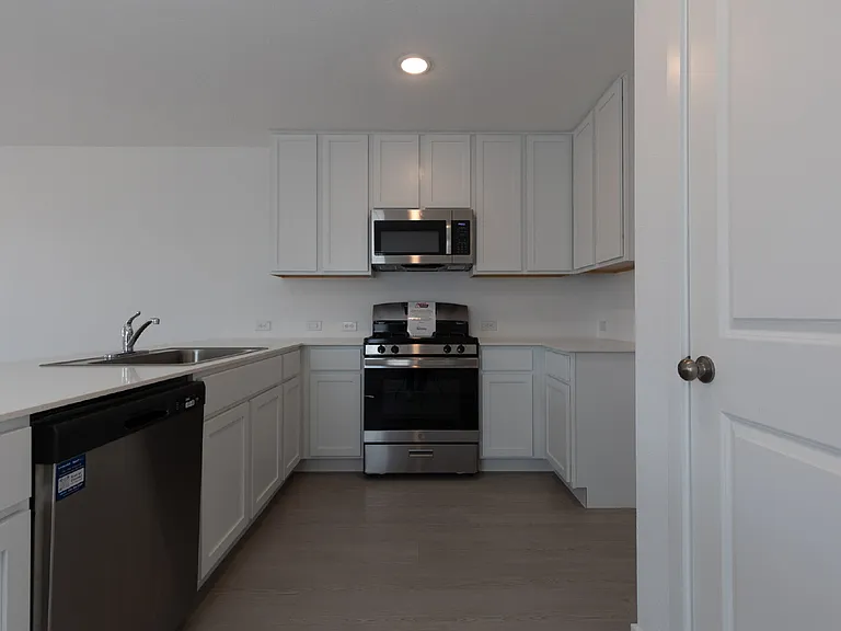 6749 Marble Rdg — Photo 7