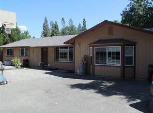 1011 NW Prospect Ave, Grants Pass, OR 97526