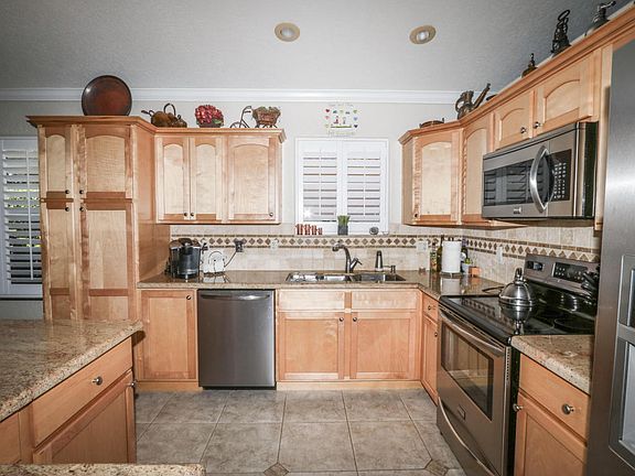 4th image of 6448 Placid Lake Ln