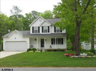 424 Redwood Ave, Galloway, NJ 08205