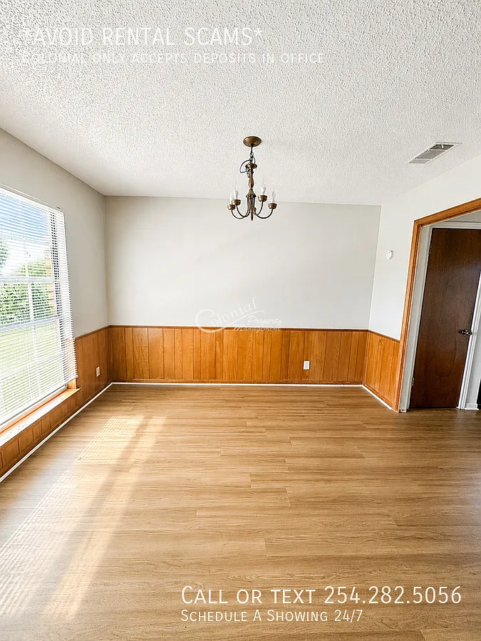 3 bed, 2.0 bath, 1424 sqft, $1,450 — Photo 4