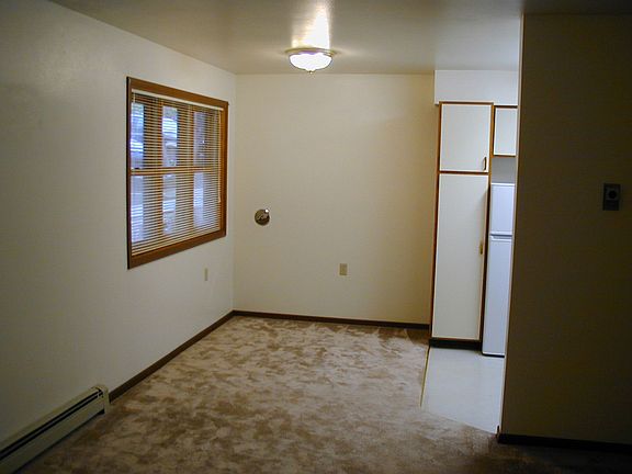 2nd image of 1729 N High Point Rd #5