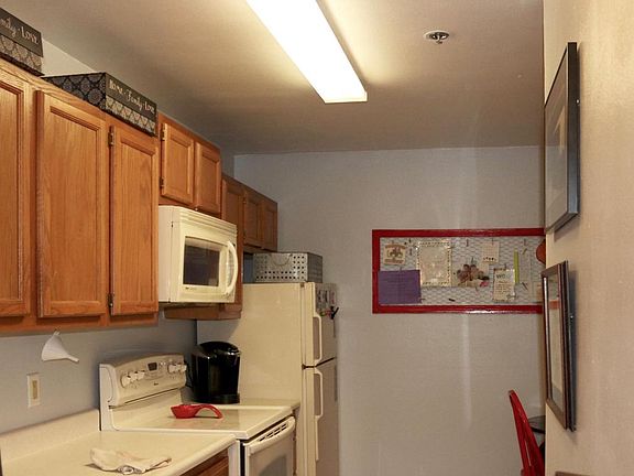 4th image of 4028 Woodrush Ln NW #42