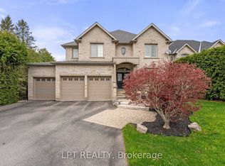 112 Tyler St, Aurora, ON L4G2N3