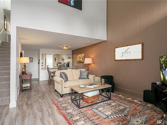 5th image of 6674 137th Ave NE #493