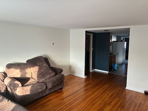 4th image of 34 Paxford Pl Floor 2