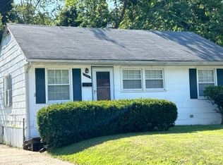 10304 Ross Cir, Saint Louis, MO 63137