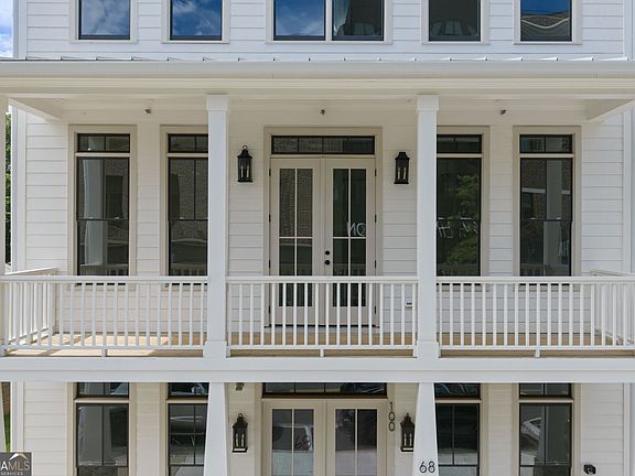 3rd image of 68 Linton St