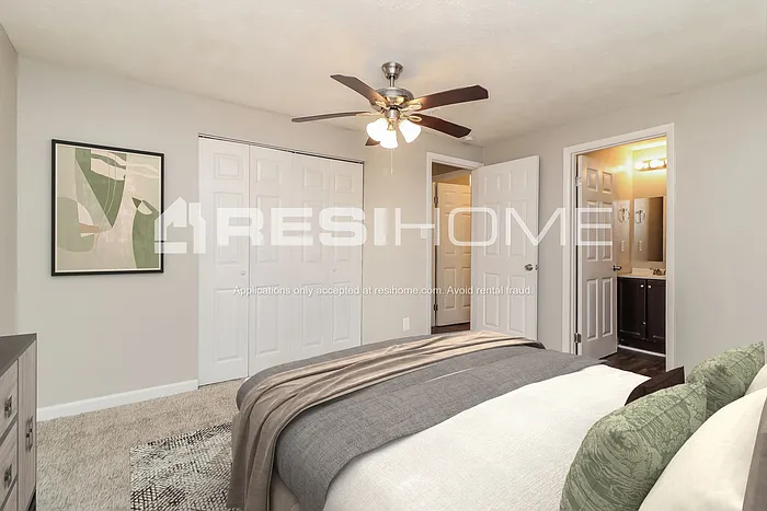 4750 White Oak Trl — Photo 8
