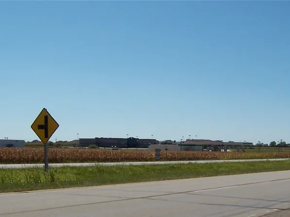 Route #16, Mattoon, IL 61938