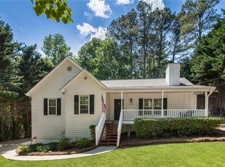 6637 Oak Farm Dr SE, Acworth, GA 30102