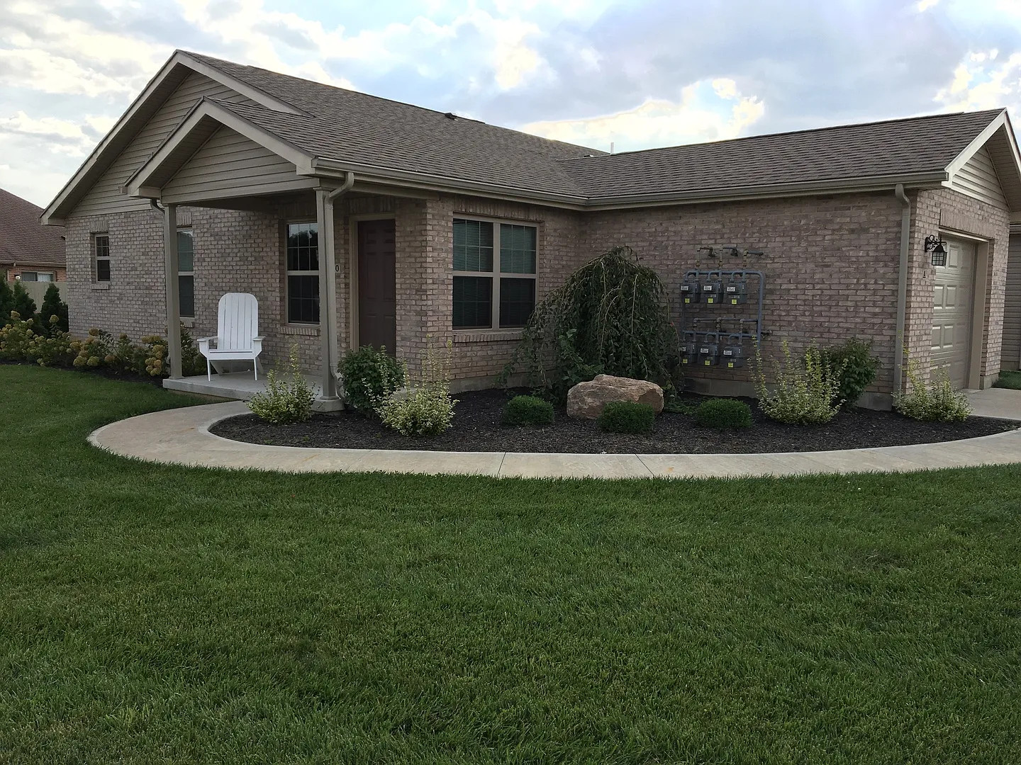 Messler Family Laurel Creek Apts,. — Photo 2