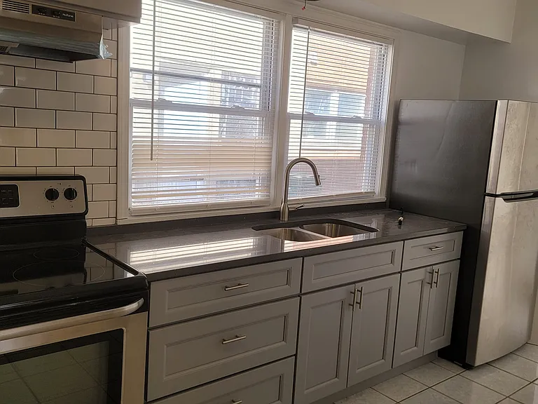 2176 Hebron Ave — Photo 17