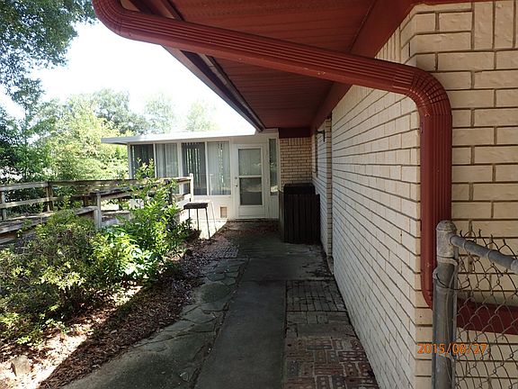 4th image of 5600 Talquin Ave
