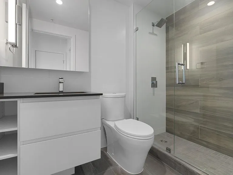 13615 Fraser Hwy #3803 — Photo 31