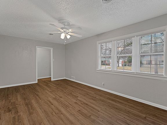 5th image of 7998 Norma Dr