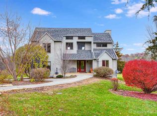 4 Northview Ln, Galena, IL 61036