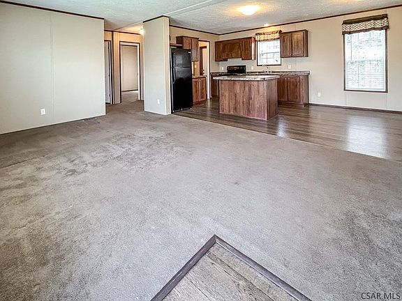 2nd image of 1141 Slagle Hill Rd