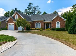 738 Mallard Landing Blvd, Clemmons, NC 27012