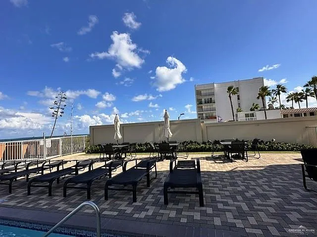 2700 Gulf Blvd #204 — Photo 27