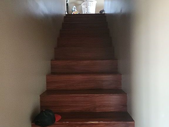 Stairs to 12x48 bonus room.