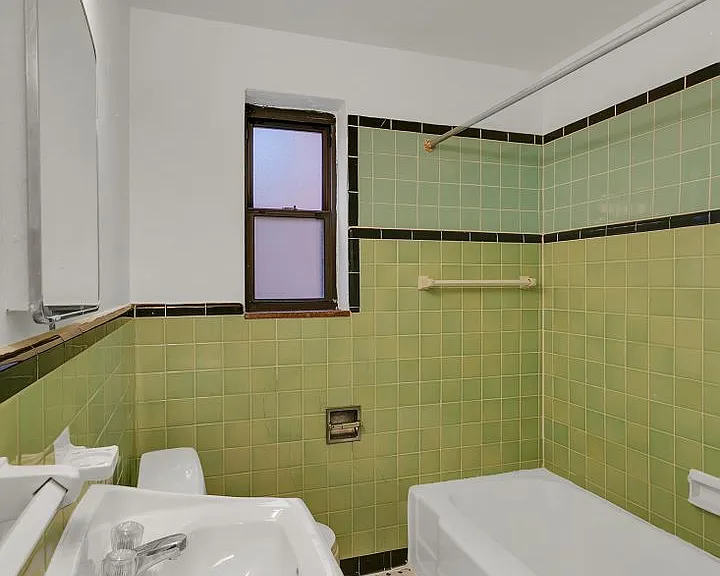 5540 5th Ave — Photo 61