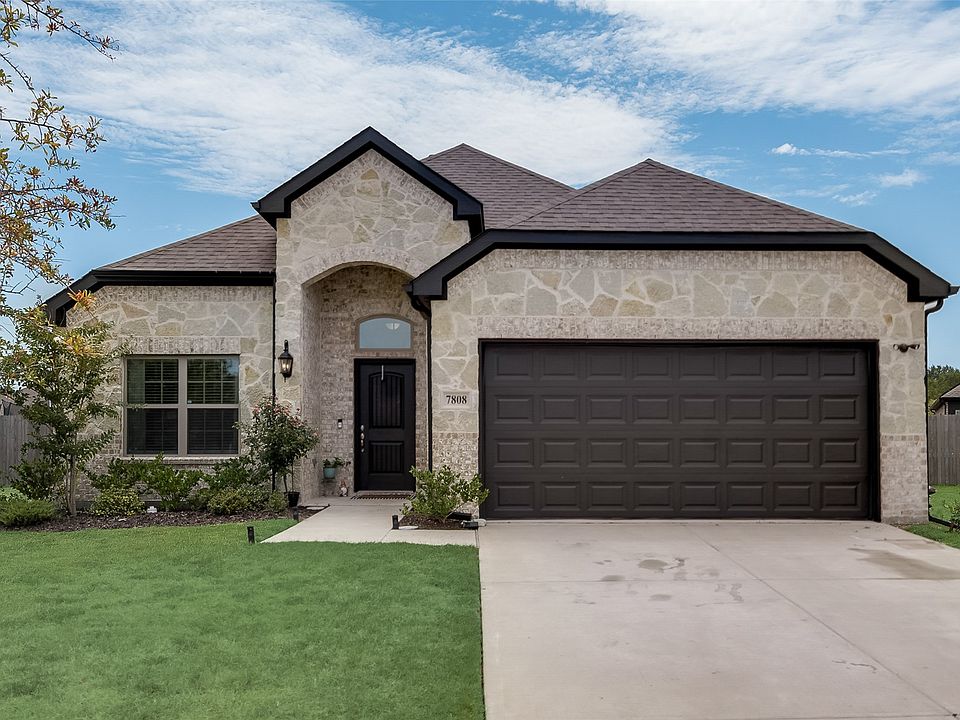 1st image of 7808 Willow Ct