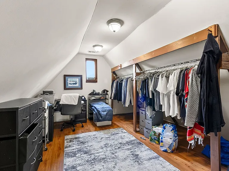 1304 Riverside Dr — Photo 28