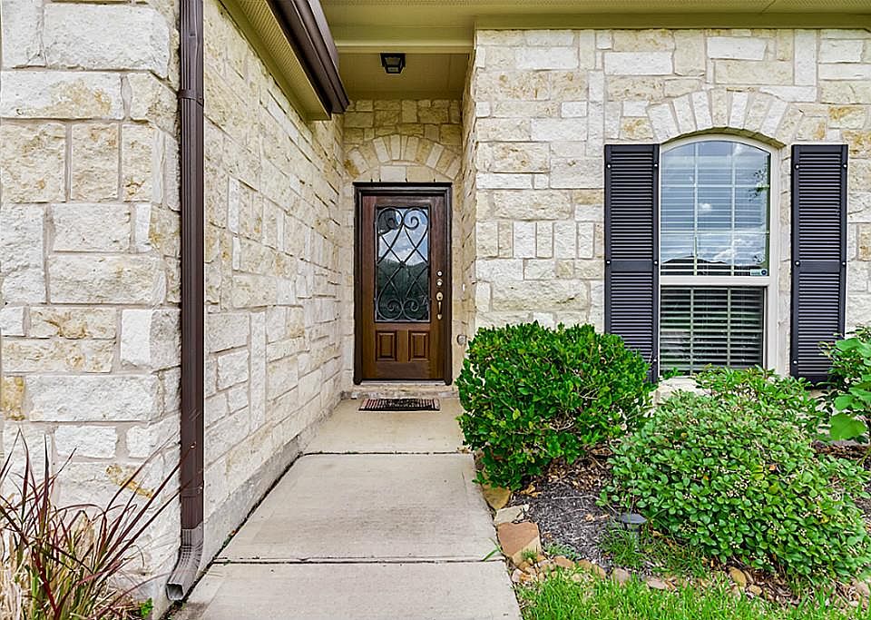 1st image of 3114 Balch Springs Ln