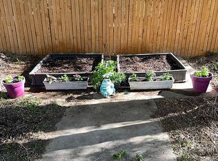 461 S Lima Cir, Aurora, CO 80012