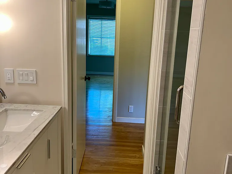 3860 Linda Vista Ave — Photo 22