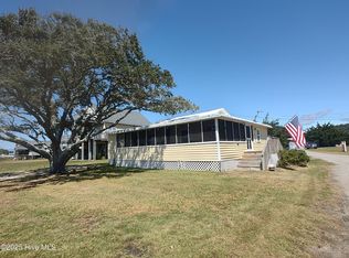 174 Cedar Point Blvd, Cedar Pt, NC 28584