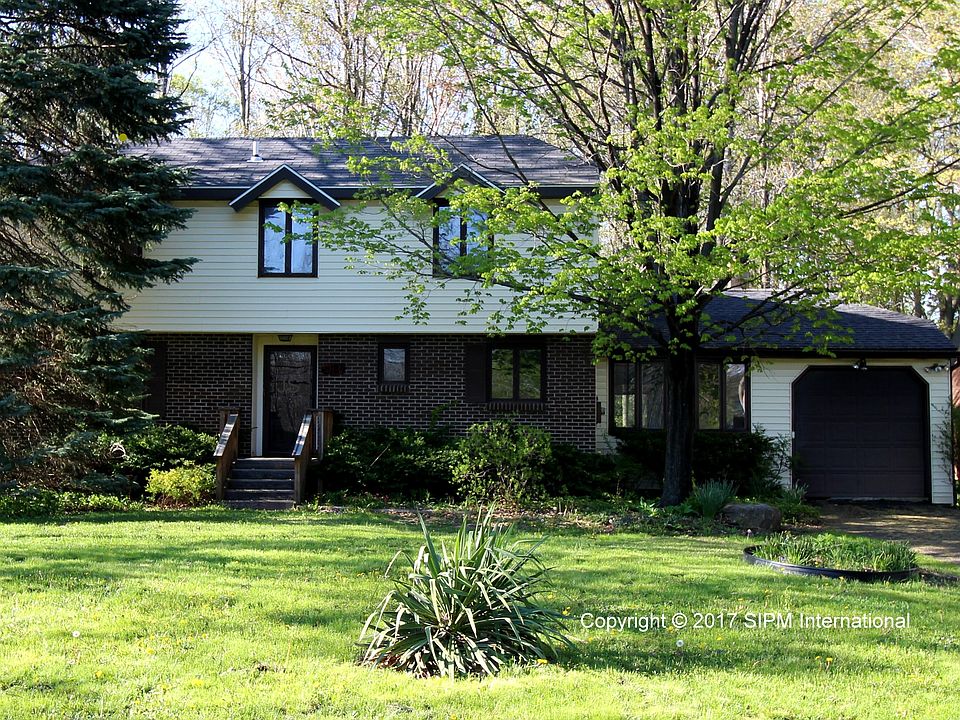 3184 Amsdell - Front view