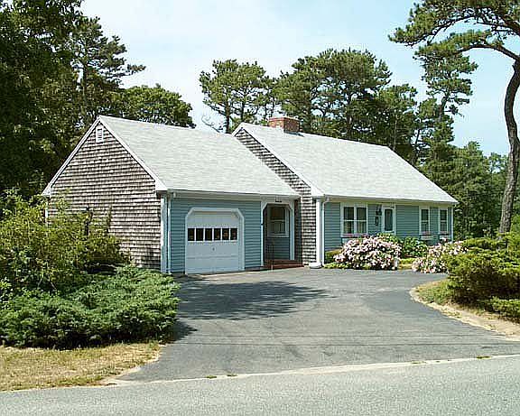 1st image of 26 Timberlane Dr