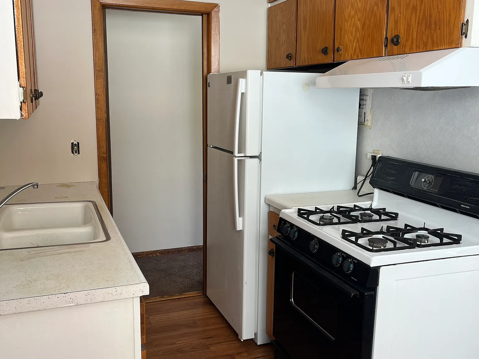 1 bed, 650 sqft, $950 — Photo 4