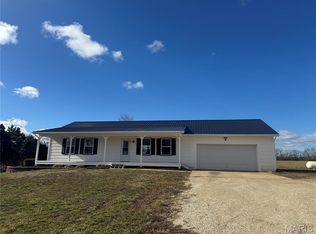 697 Linns Mill Rd, Troy, MO 63379