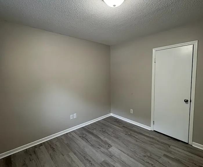 1111 Gaston St #10 — Photo 11