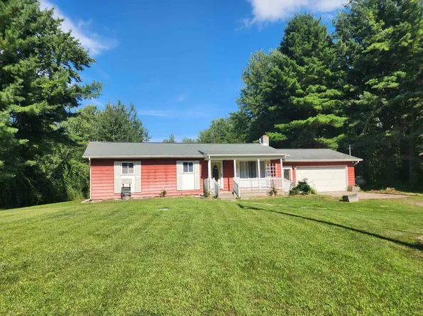 4572 N Elevator Rd, Pinconning, MI 48650